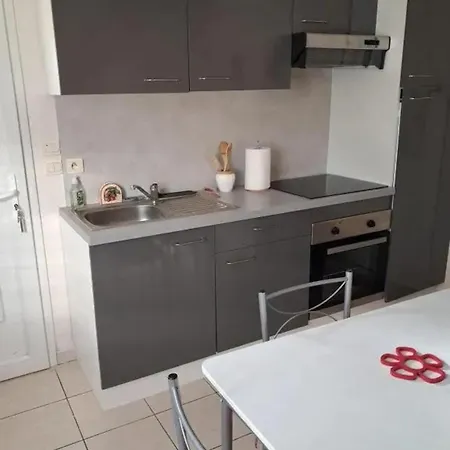 Appartement lumineux avec jardin à Le Mans, 35 m², 2 pers. Appartamento *