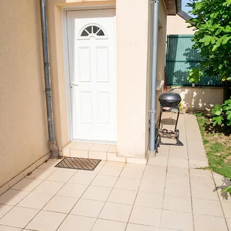 Appartement Lumineux Avec Jardin à Le Mans, 35 M², 2 Pers. *