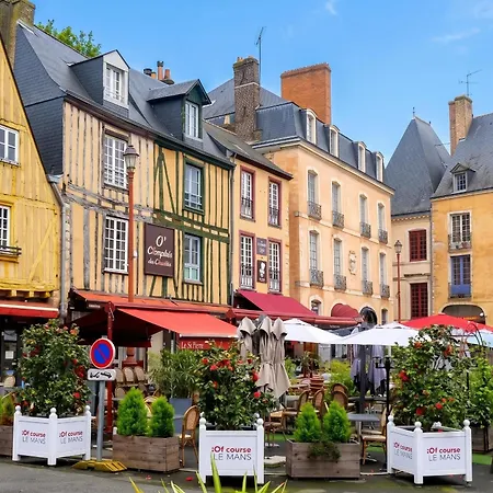 Appartement Lumineux Avec Jardin à Le Mans, 35 M², 2 Pers.