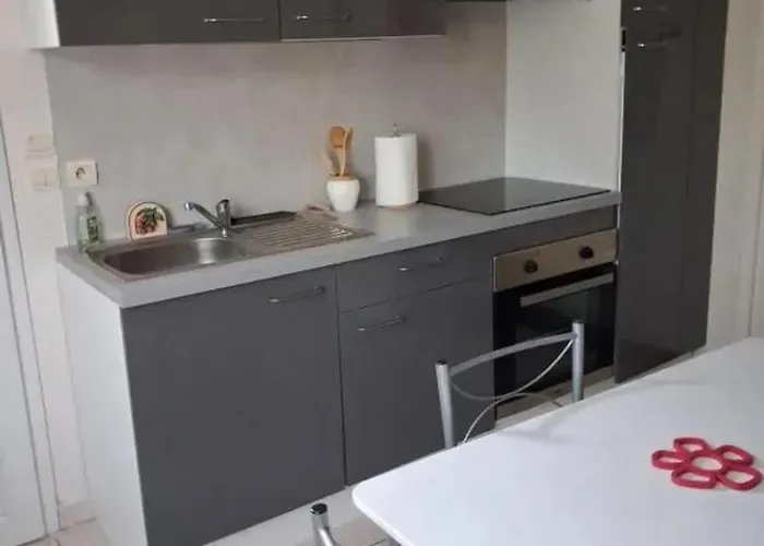 Appartement lumineux avec jardin à Le Mans, 35 m², 2 pers. Appartamento Le Mans
